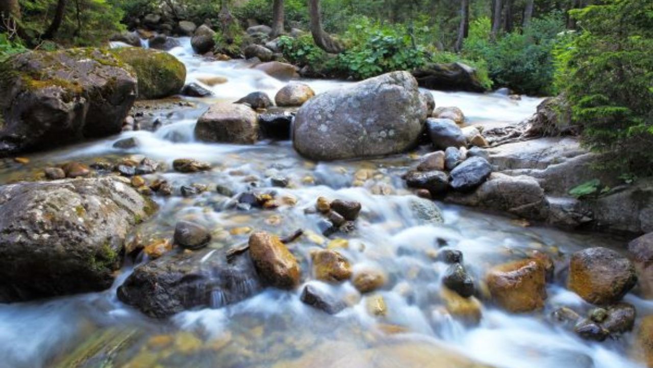 bachbett-opti Natur pur Hotel Kärnterhof Heiligenblut