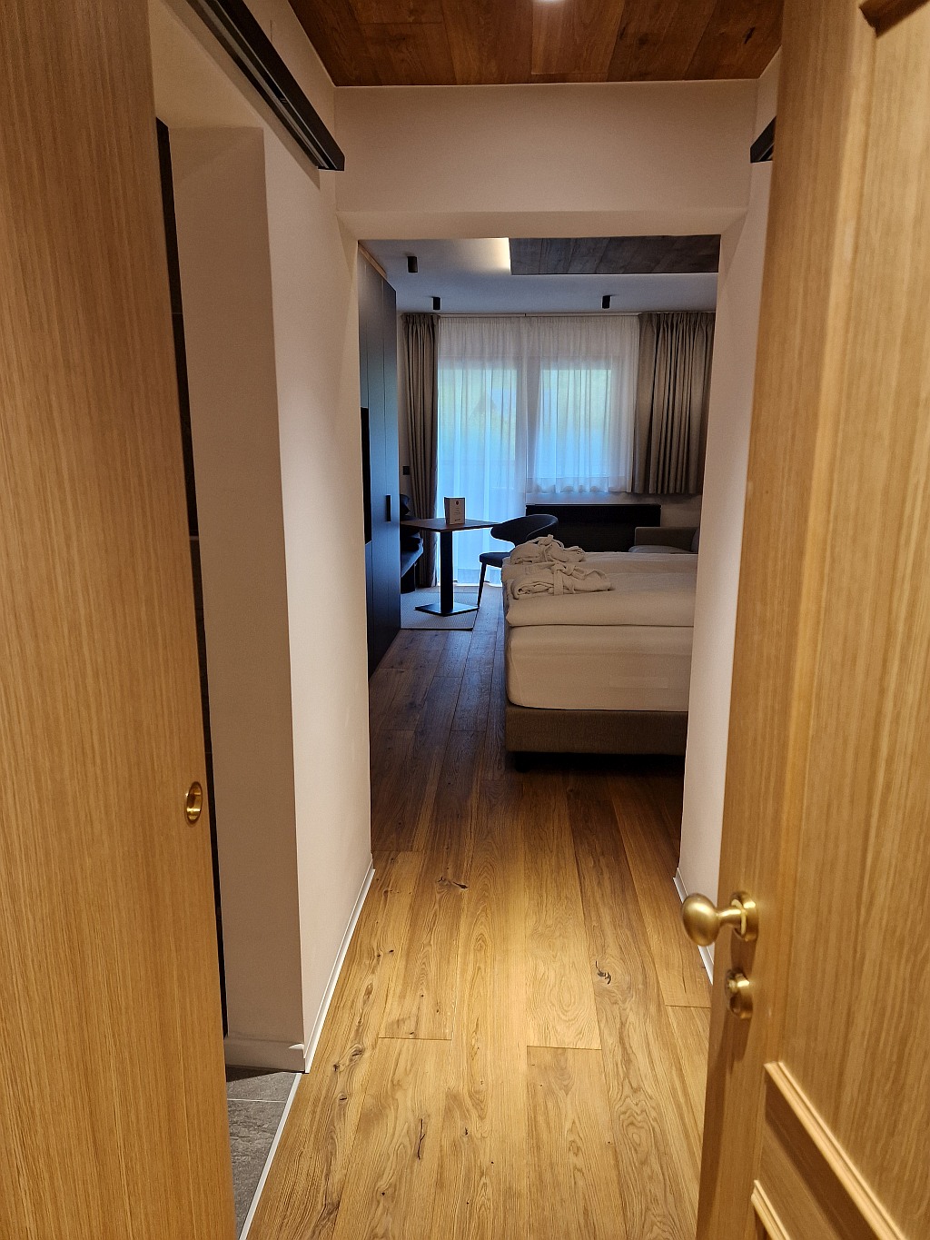 20240617_140928-OPTI Zimmer Kamille Hotel Kaerntnerhof Heiligenblut