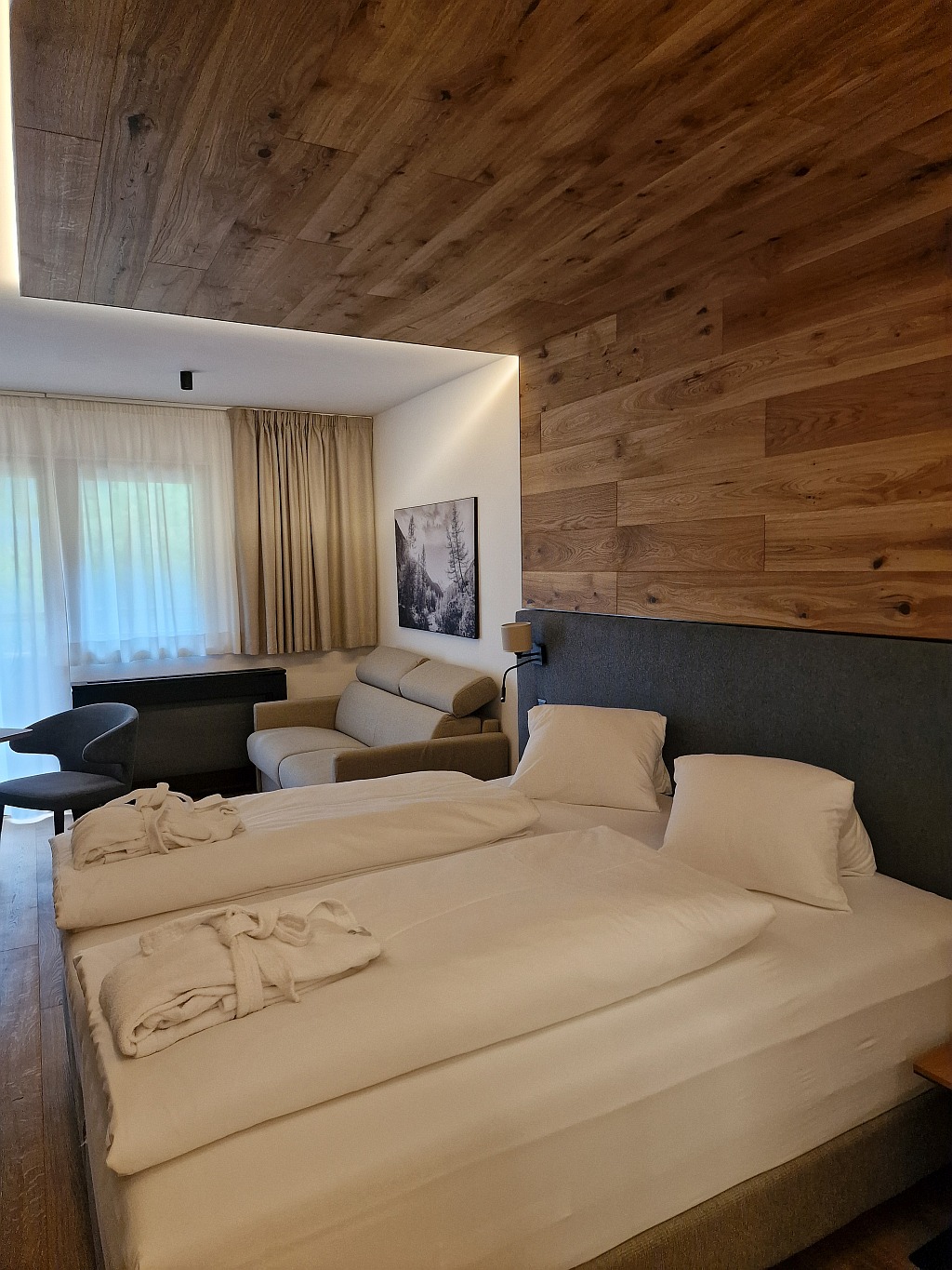 20240617_140950-OPTI Zimmer Kamille Hotel Kaerntnerhof Heiligenblut